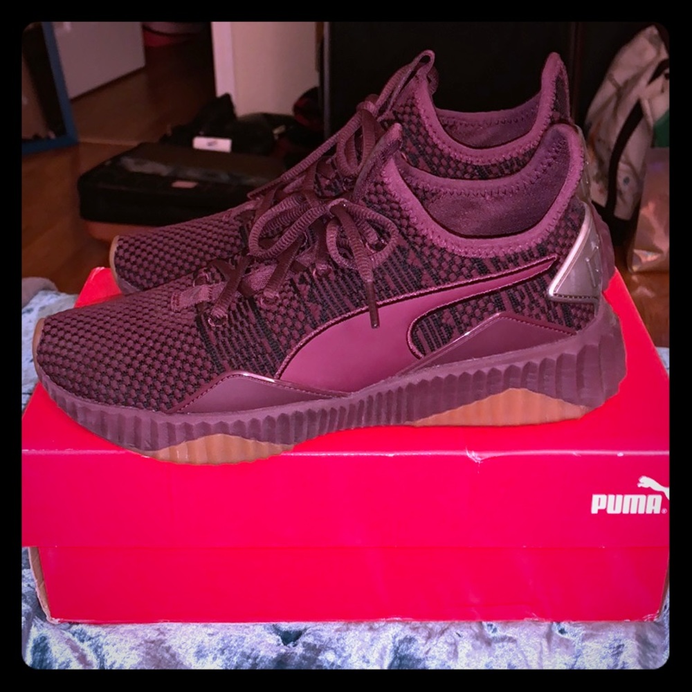 Selling new Plum colored Pumas!!